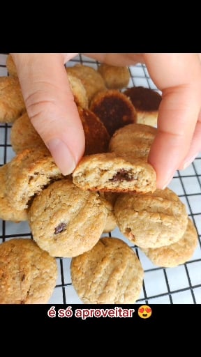 Photo of the Vegan Chestnut Cookie with Chocolate Chips – recipe of Vegan Chestnut Cookie with Chocolate Chips on DeliRec