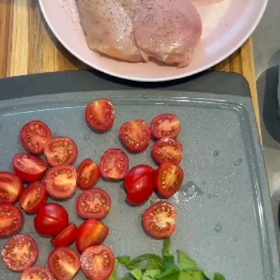 Recipe of Chicken with Spinach and Tomato on the DeliRec recipe website