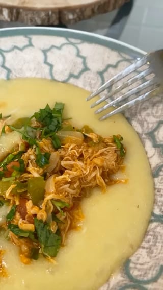 Photo of the Shredded Chicken with Polenta – recipe of Shredded Chicken with Polenta on DeliRec