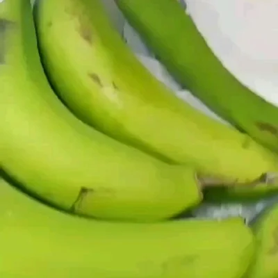 Recette de Chips de banane verte 🍌 sur le site de recettes DeliRec