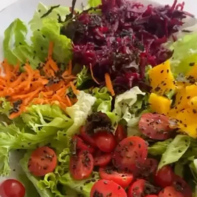 Recipe of Colorful salad with mustard and honey dressing on the DeliRec recipe website