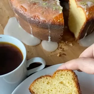 Recipe of Super cute lemon yogurt cake! 🍋 on the DeliRec recipe website