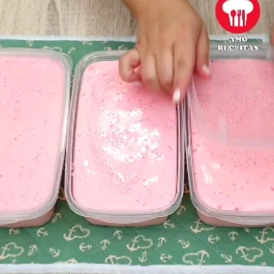 Receta de Sorprendente helado de gelatina en el sitio web de recetas de DeliRec