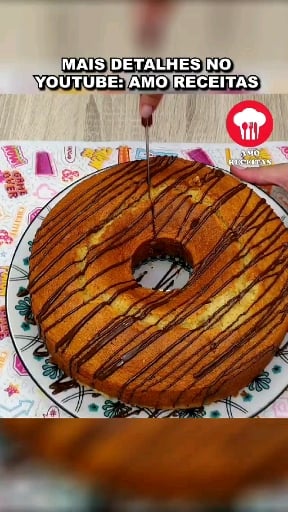 Photo of the Vanilla Cake with Chocolate Chips – recipe of Vanilla Cake with Chocolate Chips on DeliRec