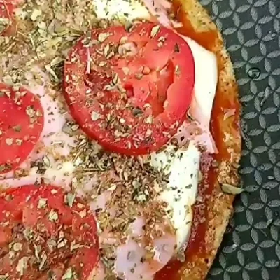 Recette de pizza saine sur le site de recettes DeliRec