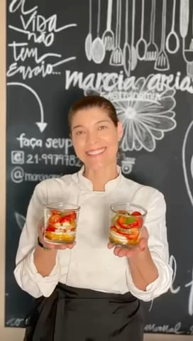 Foto da Tiramisu de morango e maracujá  - receita de Tiramisu de morango e maracujá  no DeliRec