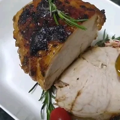 Recipe of Turkey breast with butter and herbs on the DeliRec recipe website