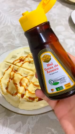 Photo of the Gluten-free waffle with mastic flower honey – recipe of Gluten-free waffle with mastic flower honey on DeliRec
