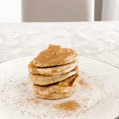 Recipe of Healthy Strawberry Pancake with Organic Honey on the DeliRec recipe website