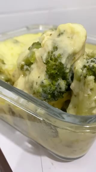 Foto da Gratinado de brócolis bem queijudão - receita de Gratinado de brócolis bem queijudão no DeliRec